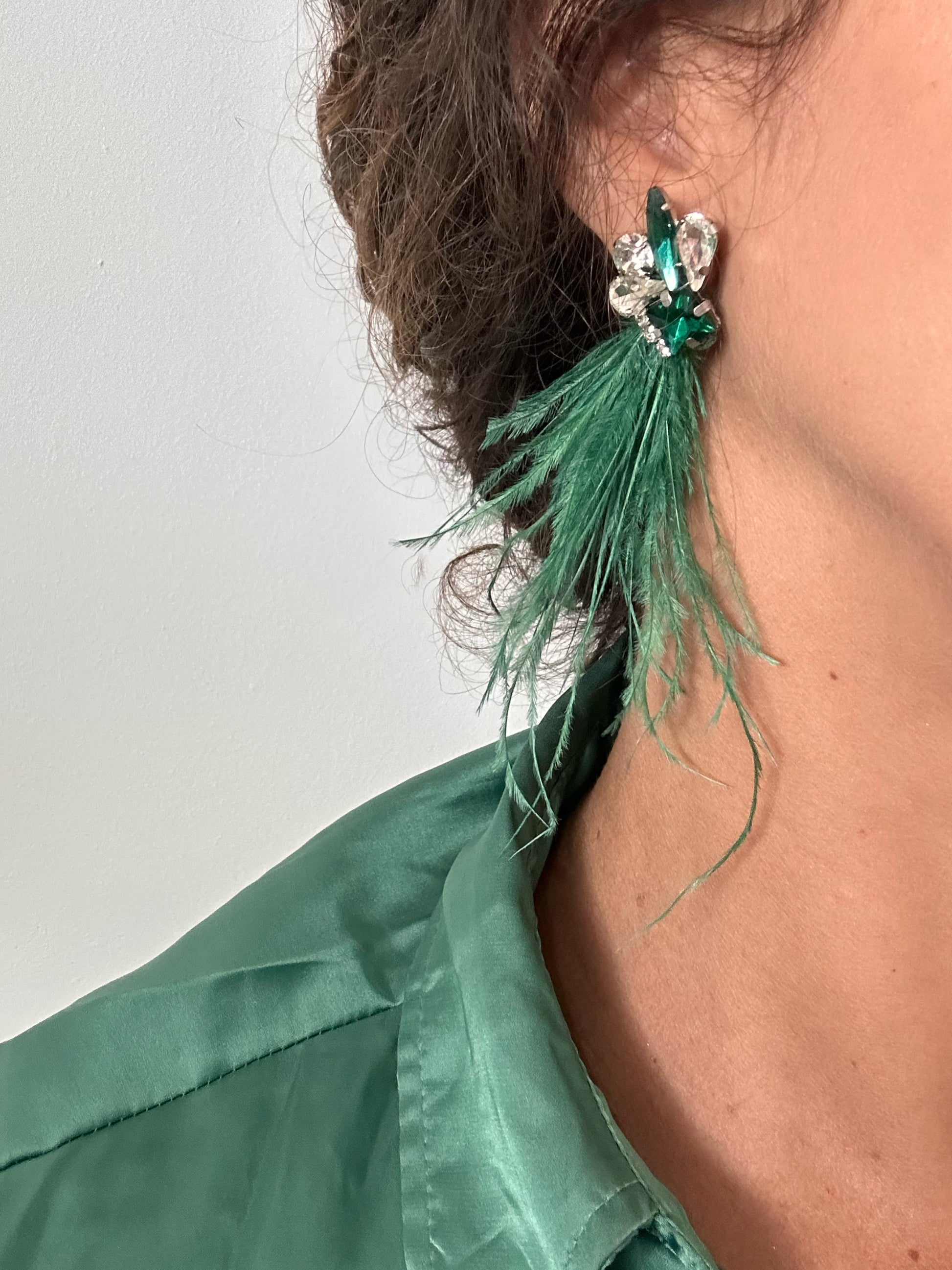 Piume in verde smeraldo